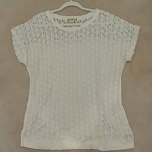 White crochet short sleeve shirt 2x